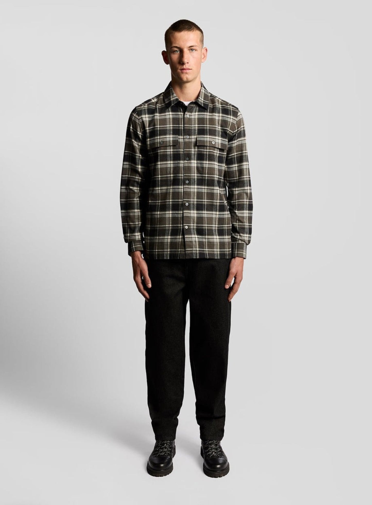 LYLE & SCOTT Brushed Cotton Check Shirt Jet Black/ Limestone