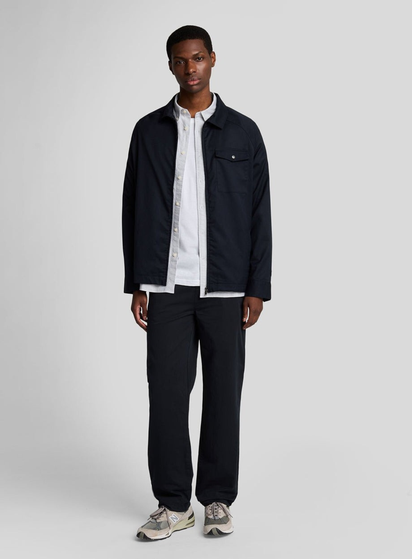 LYLE & SCOTT Drawstring Tapered Chino Jet Black