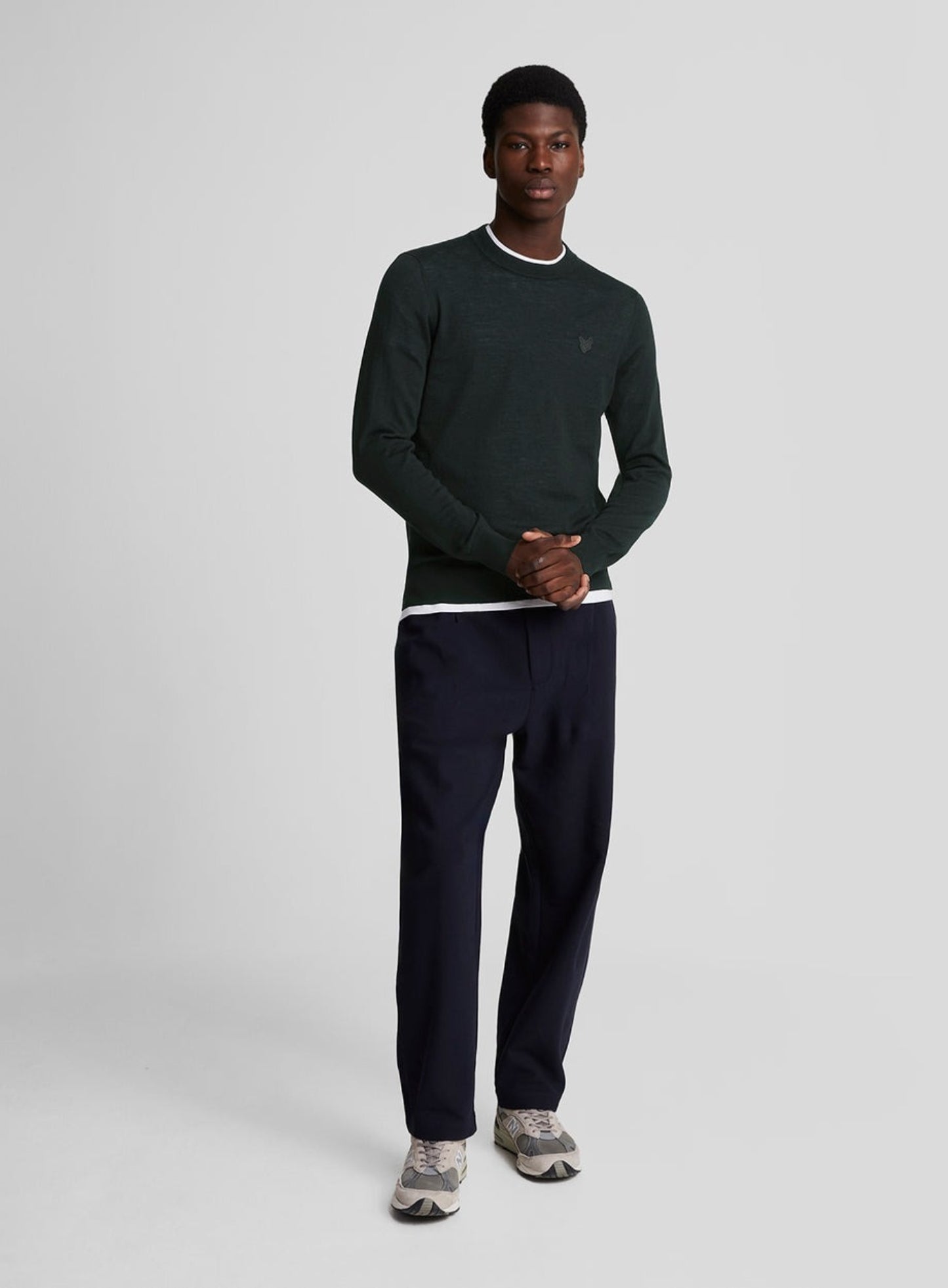 LYLE & SCOTT Tonal Eagle Merino Crew Neck Jumper Jet Black