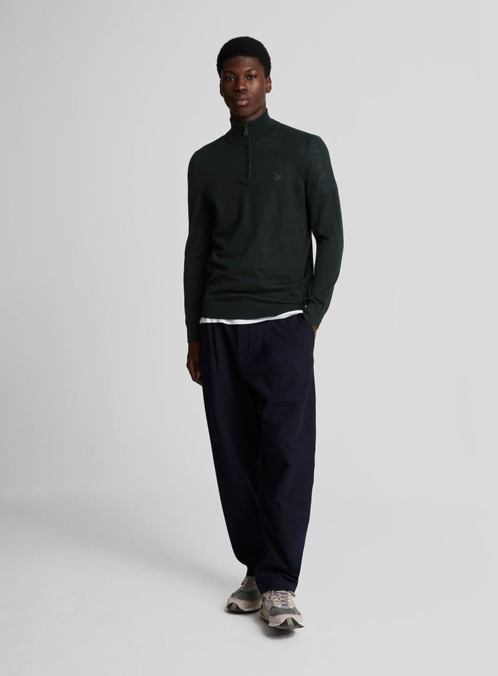 LYLE & SCOTT Tonal Eagle Merino Quarter Zip Jumper Jet Black
