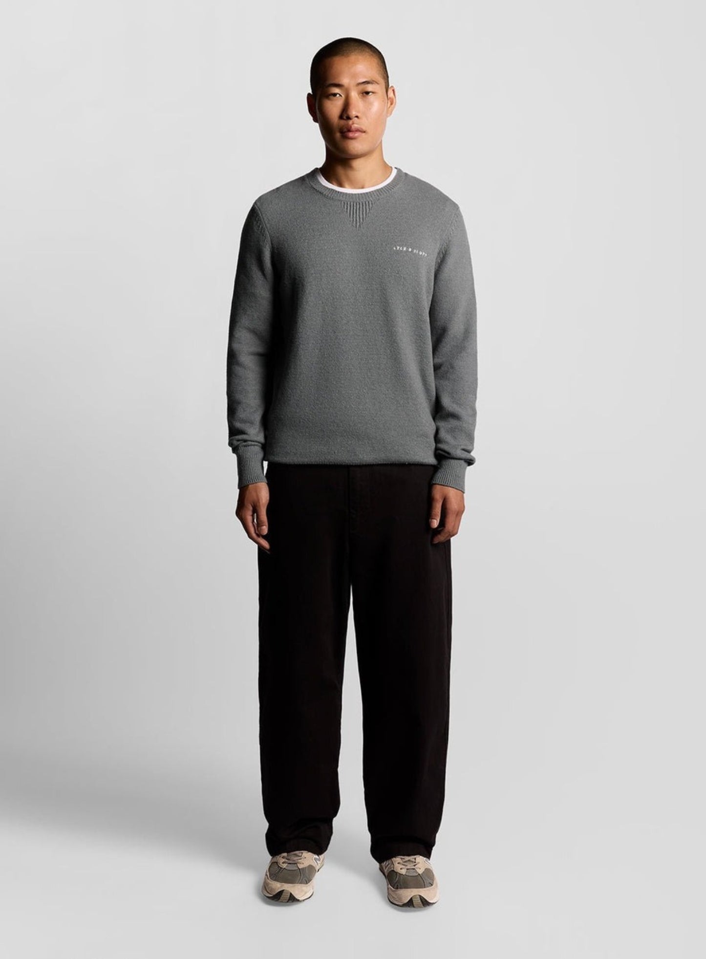 LYLE & SCOTT Script Knitted Crew Neck Mid Grey Marl