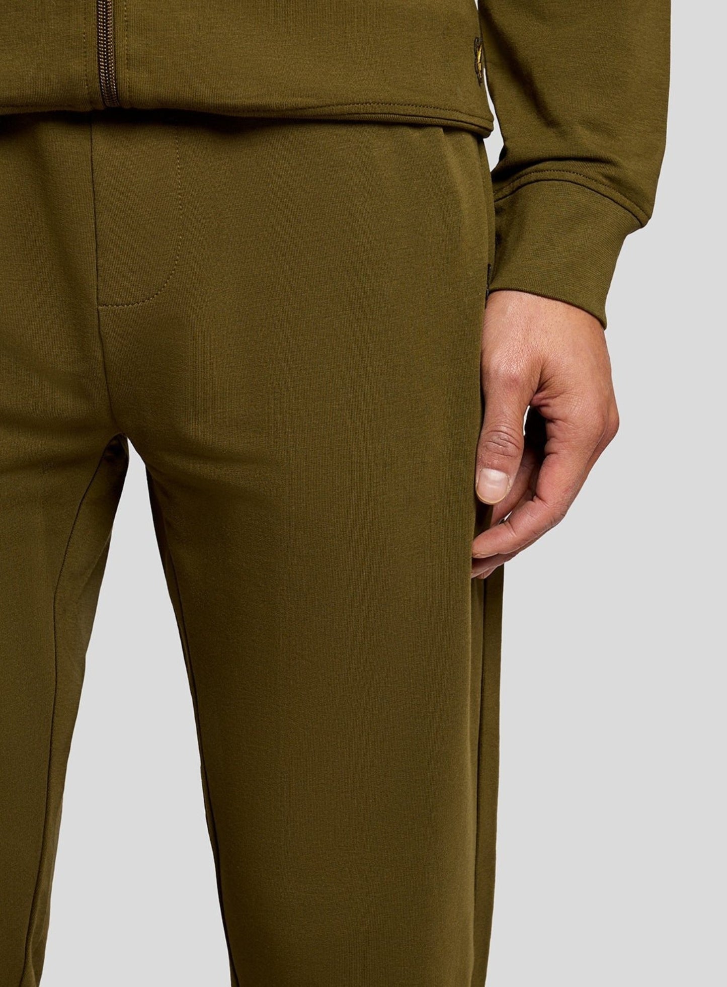 LYLE & SCOTT Lightweight Cuffed Lounge Jogger Olive