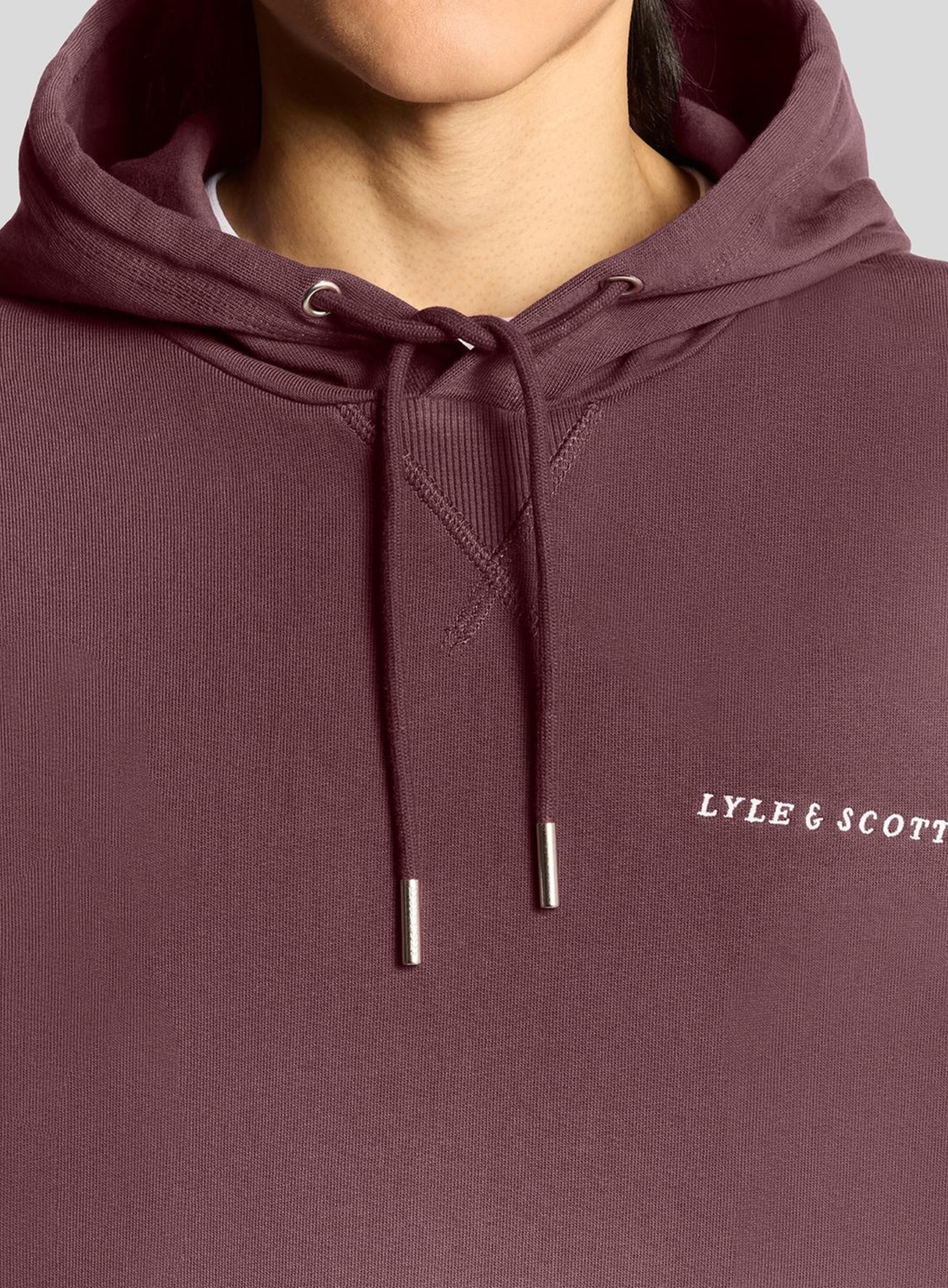 LYLE & SCOTT Hooded Sweatshirt Script Brushback Dusky Maroon