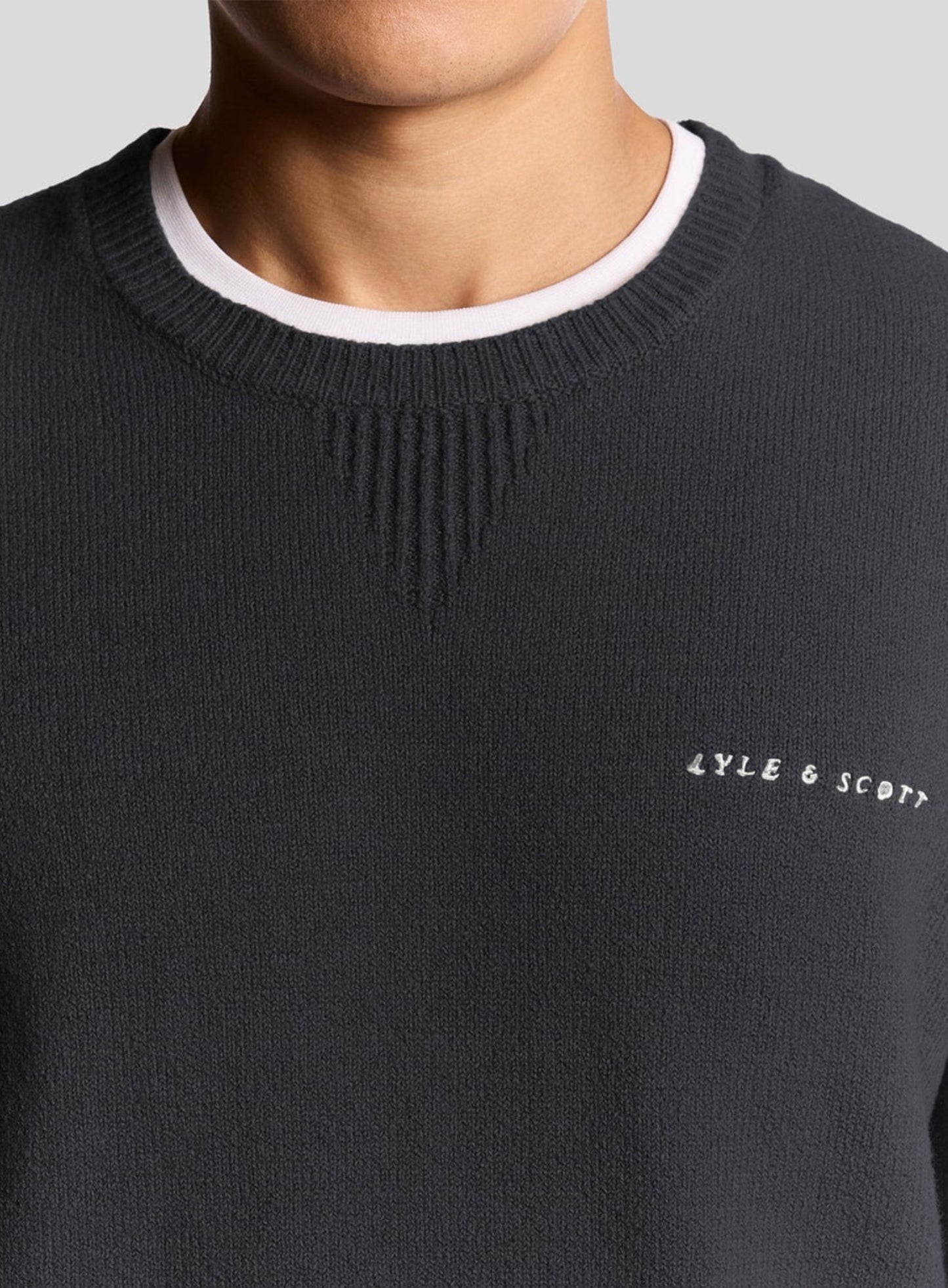 LYLE & SCOTT Script Knitted Crew Neck Dark Navy
