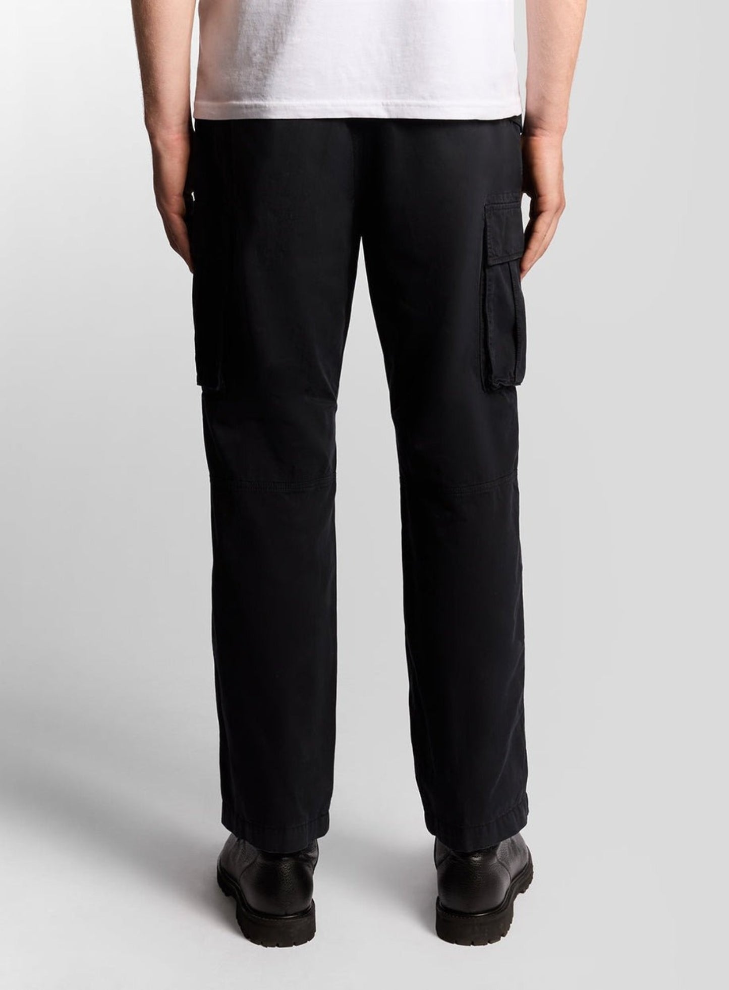 LYLE & SCOTT Articulated Cargo Trouser Jet Black
