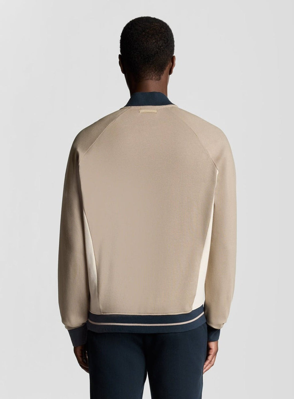 LYLE & SCOTT Interlock Contrast Raglan Bomber Cobblestone