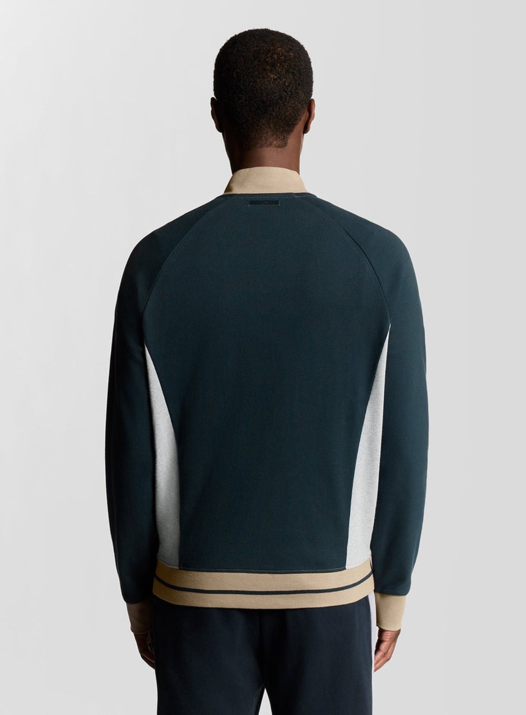 LYLE & SCOTT Heavyweight Contrast Raglan Bomber Carbon