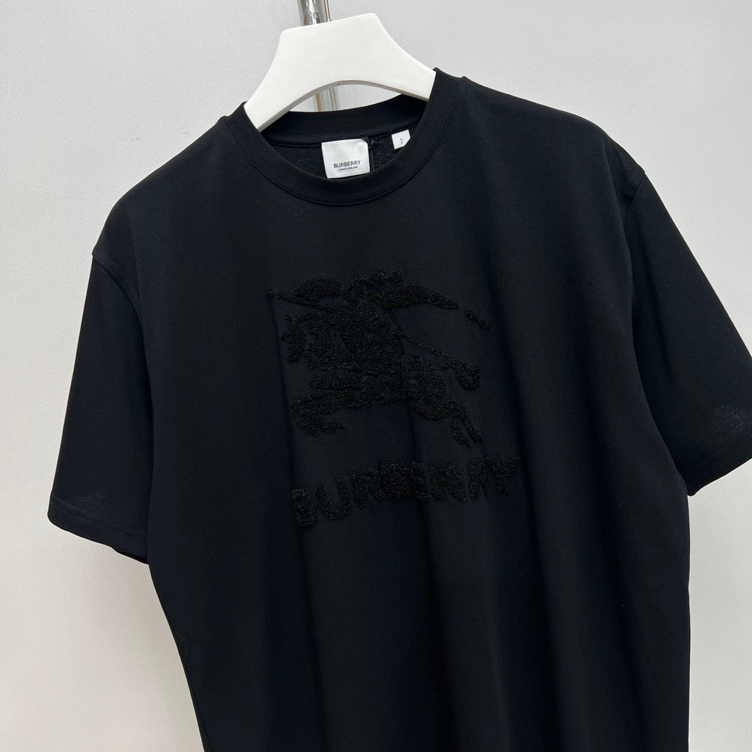 Black T-shirts