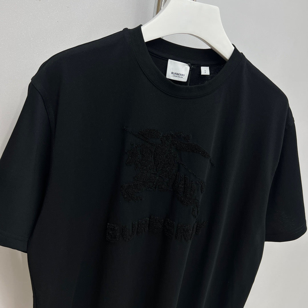 Black T-shirts