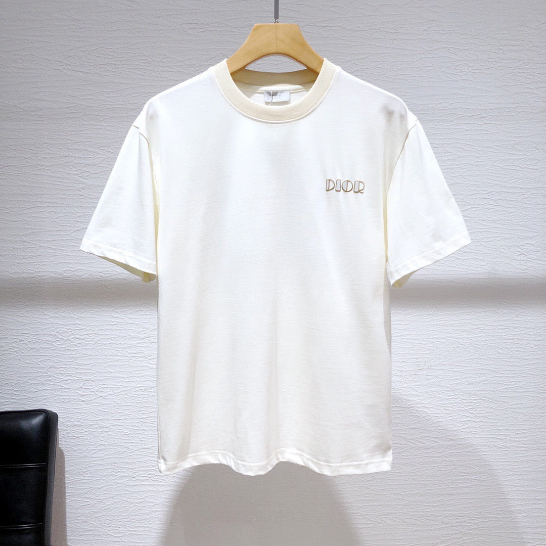 White T-shirts