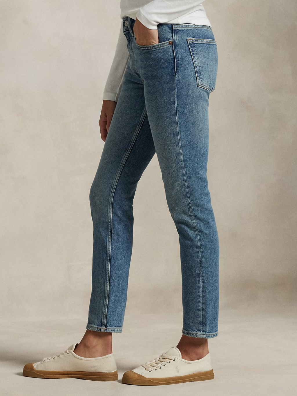 RALPH LAUREN WOMEN Mid Rise Super-slim Jeans Antares Wash