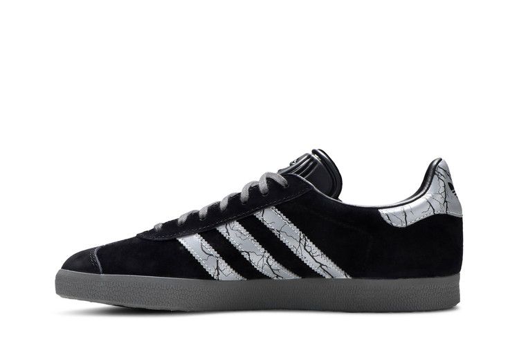 adidas Gazelle Star Wars The Mandalorian Darksaber
