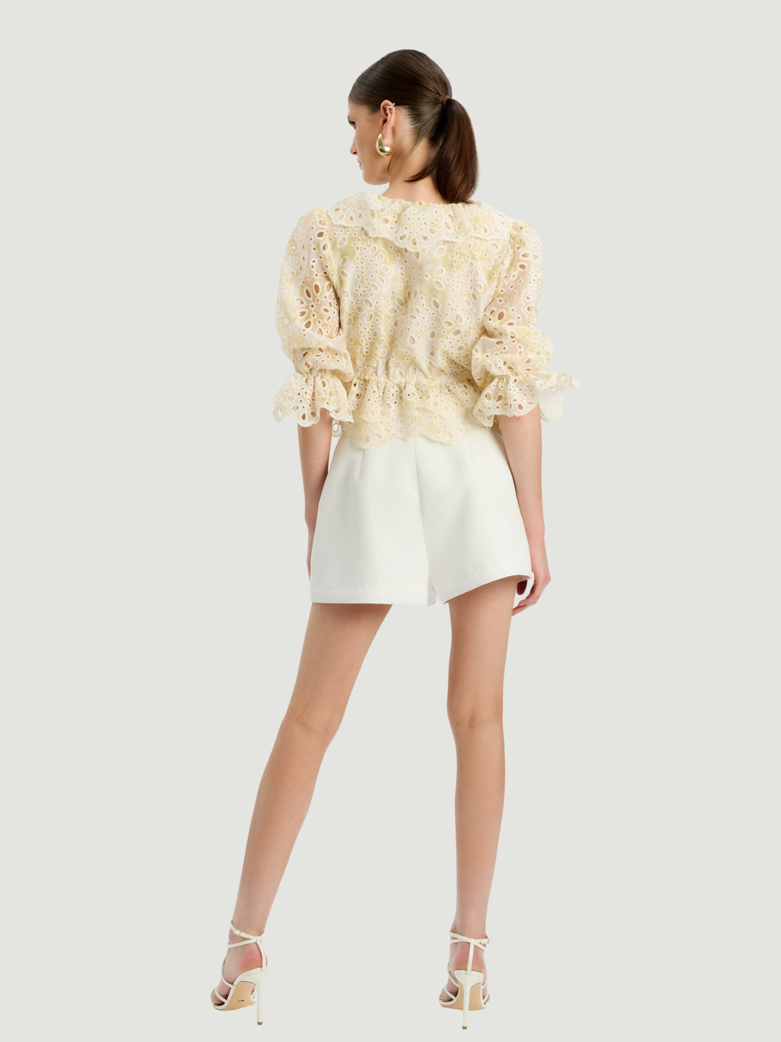 BARDOT WOMEN Helenia High Waisted Shorts Orchid White