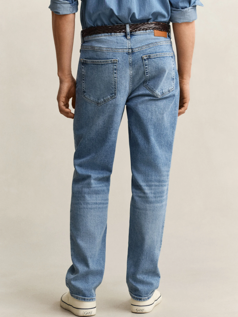 GANT Regular Fit Jeans Worn In Semi Light Blue