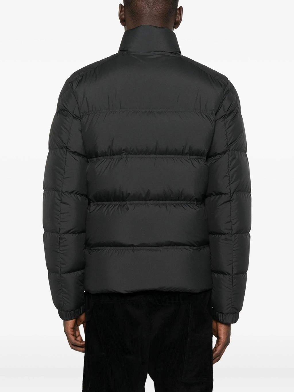 MONCLER Bouvaque Short Down Jacket Black