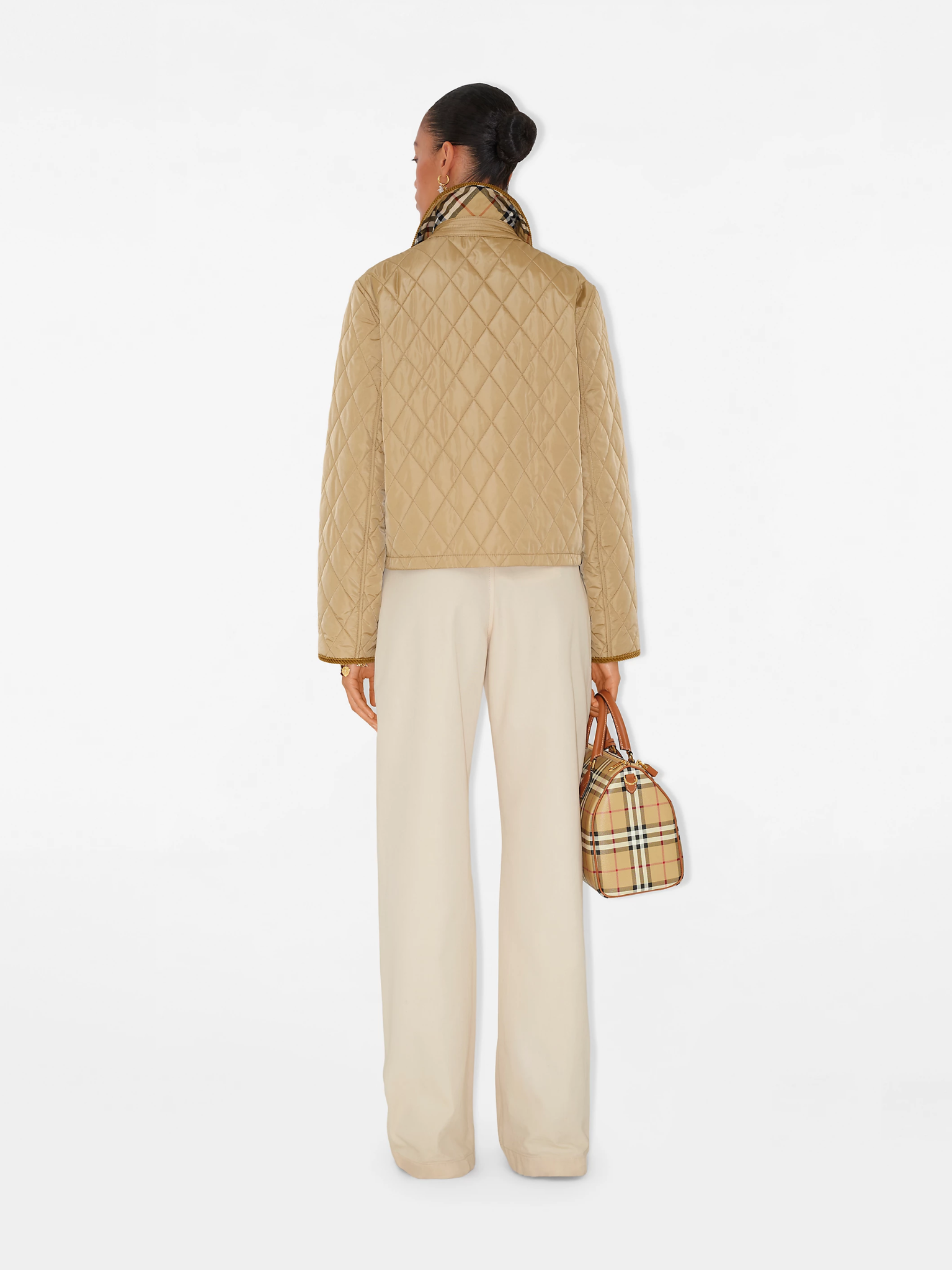 BURBERRY WOMEN Cropped Quilted Jacket Beige