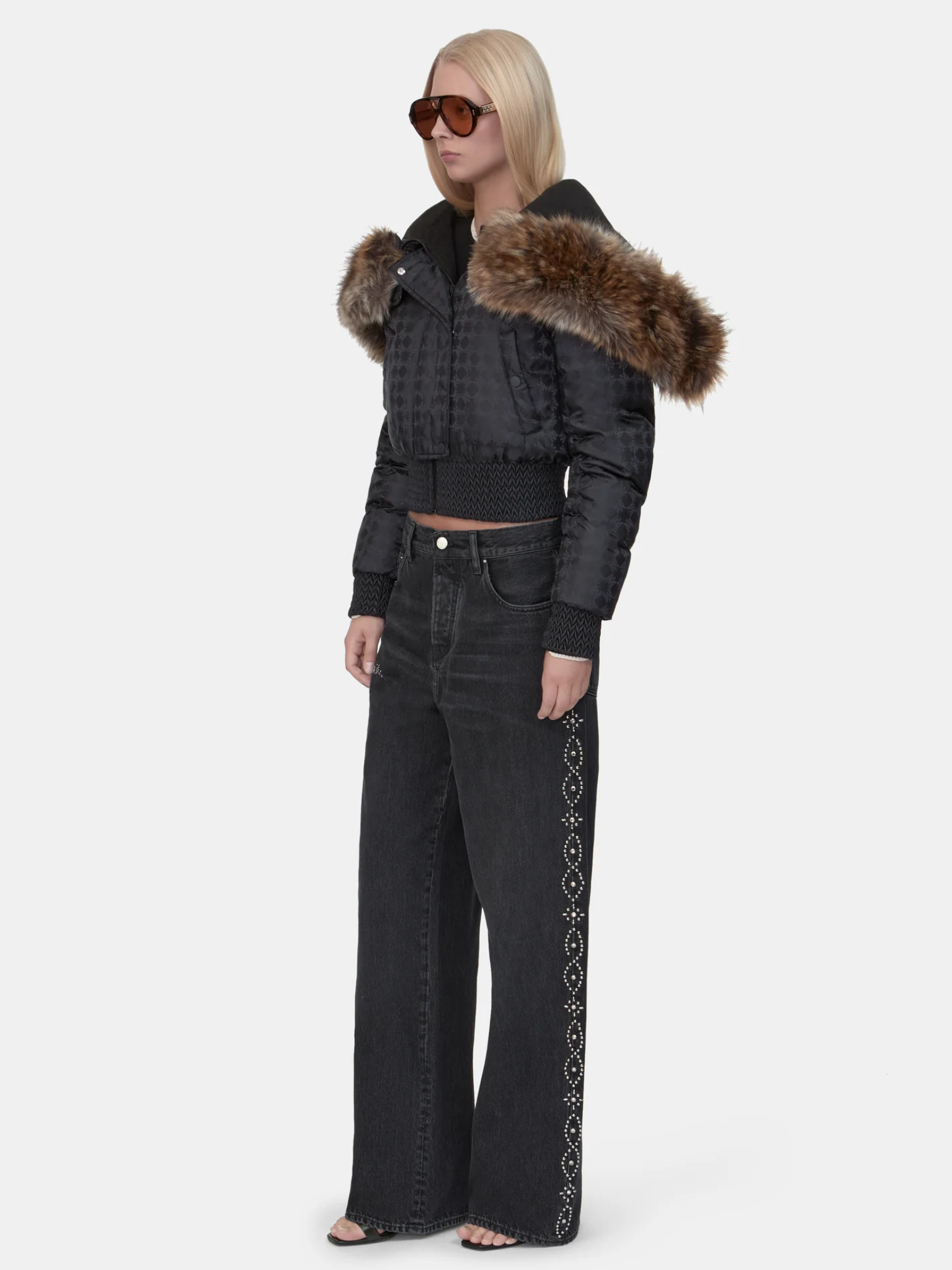 AMIRI WOMEN Stud Baggy Jeans Retro Black