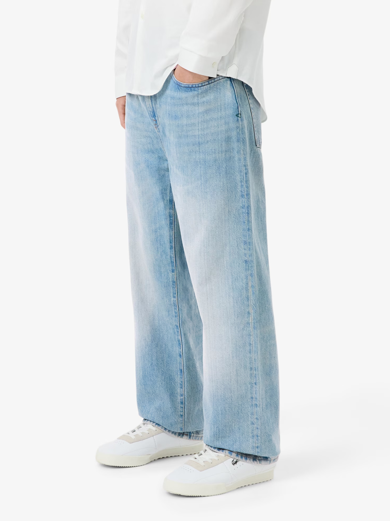 LACOSTE 5 Pocket Straight Cut Jeans Light Blue