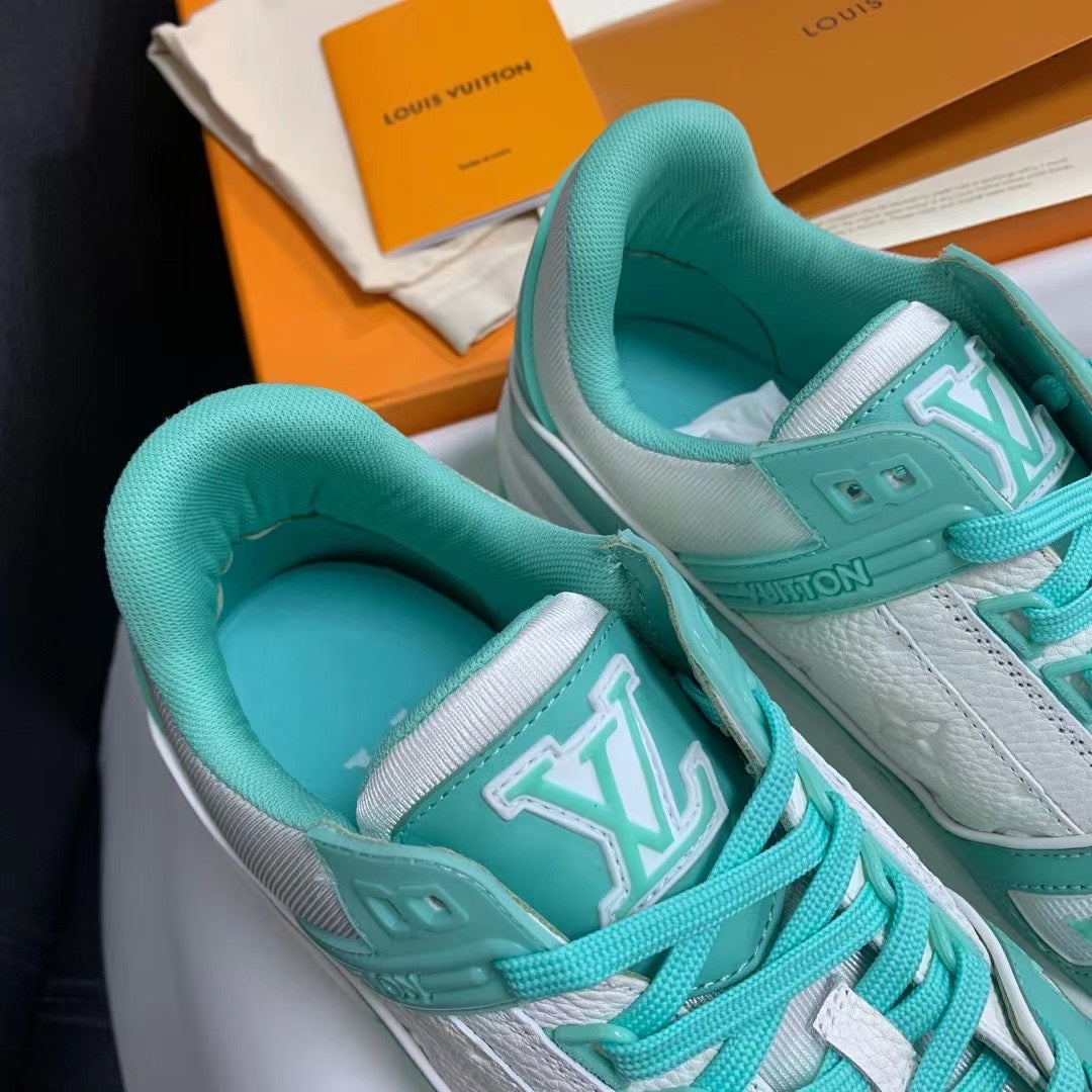 Tiffany color