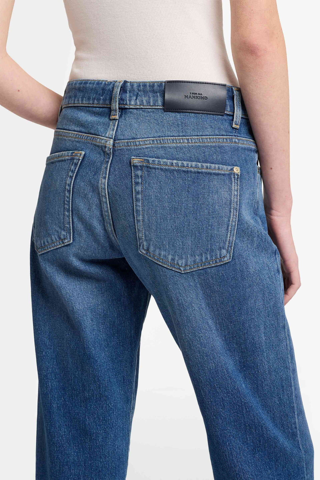 7 FOR ALL MANKIND WOMEN CALIE STRAIGHT  Mid Waist Jeans Explorer Blue