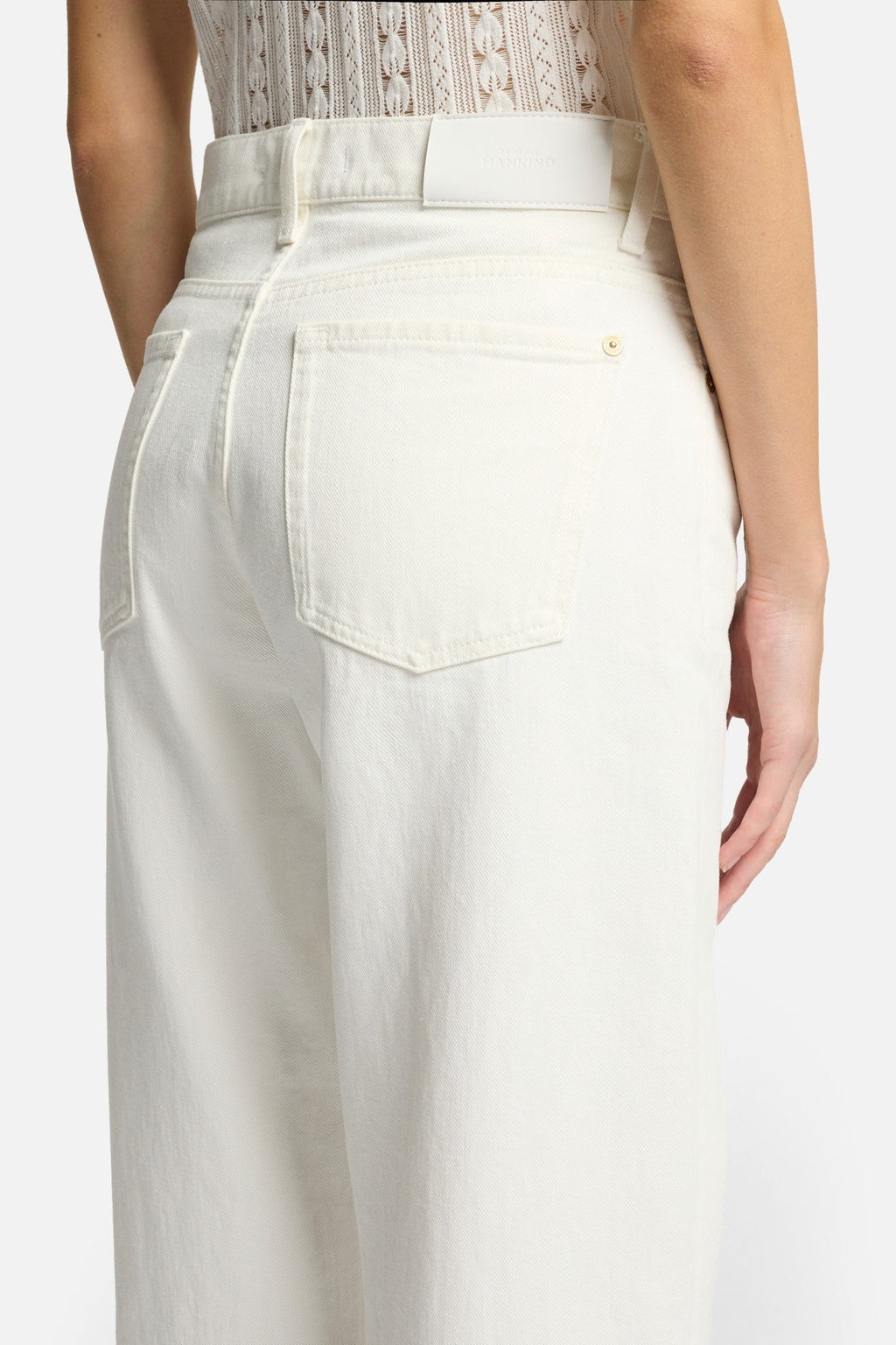 7 FOR ALL MANKIND WOMEN TESS High Rise Straight Jeans Milkyway White