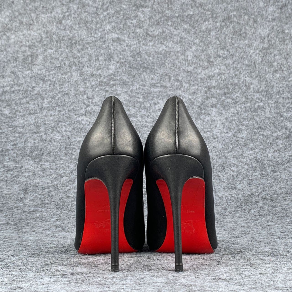Christian Louboutin Kate Pump 'Matte Black' (We recommend 1 size up from your usual size)