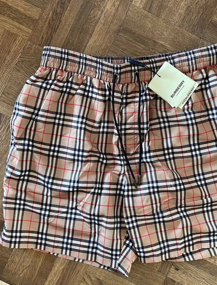 Short Burberry