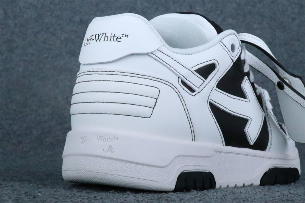 Off-White Out of Office 'White Black'