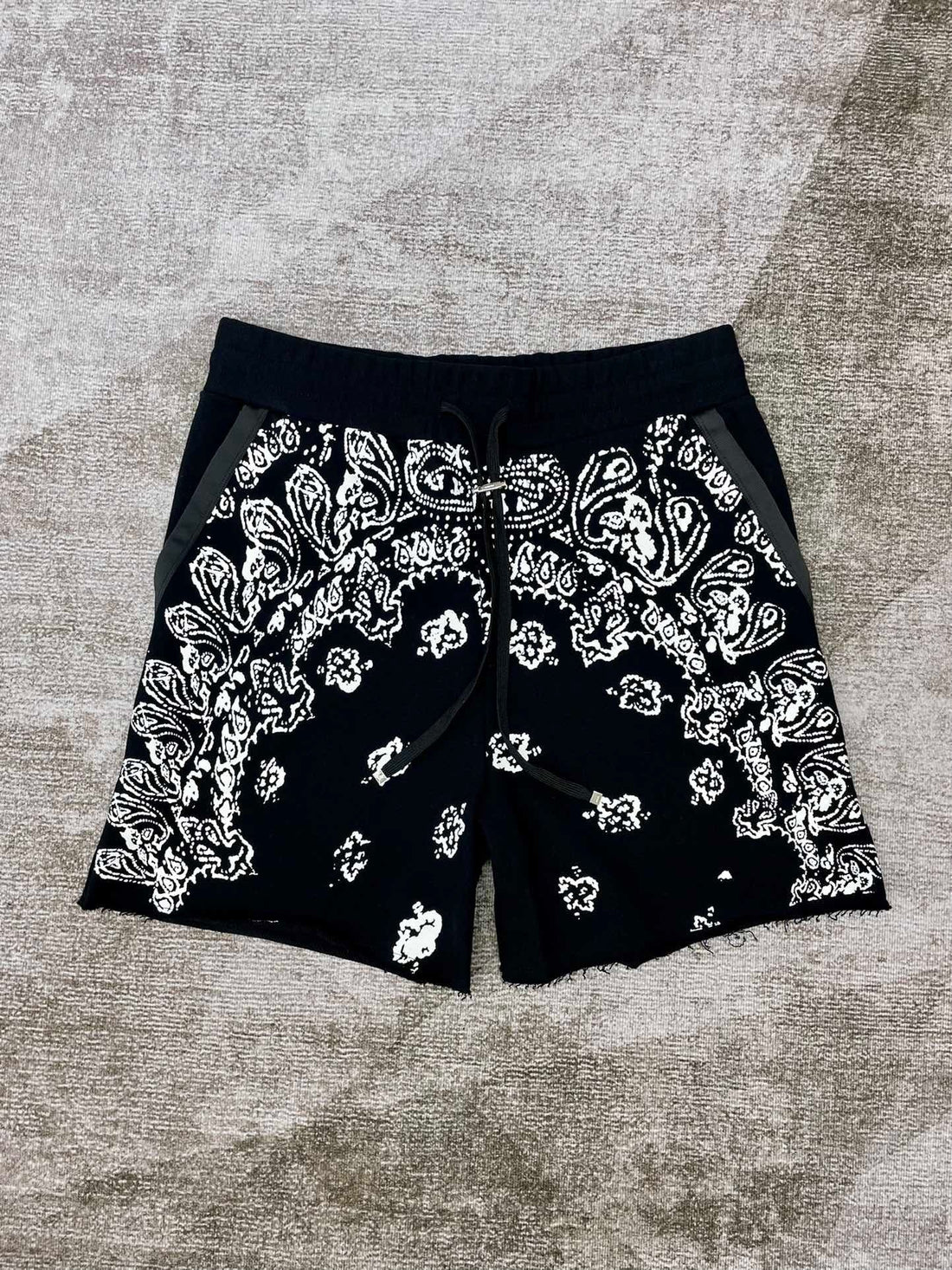 Black white Short