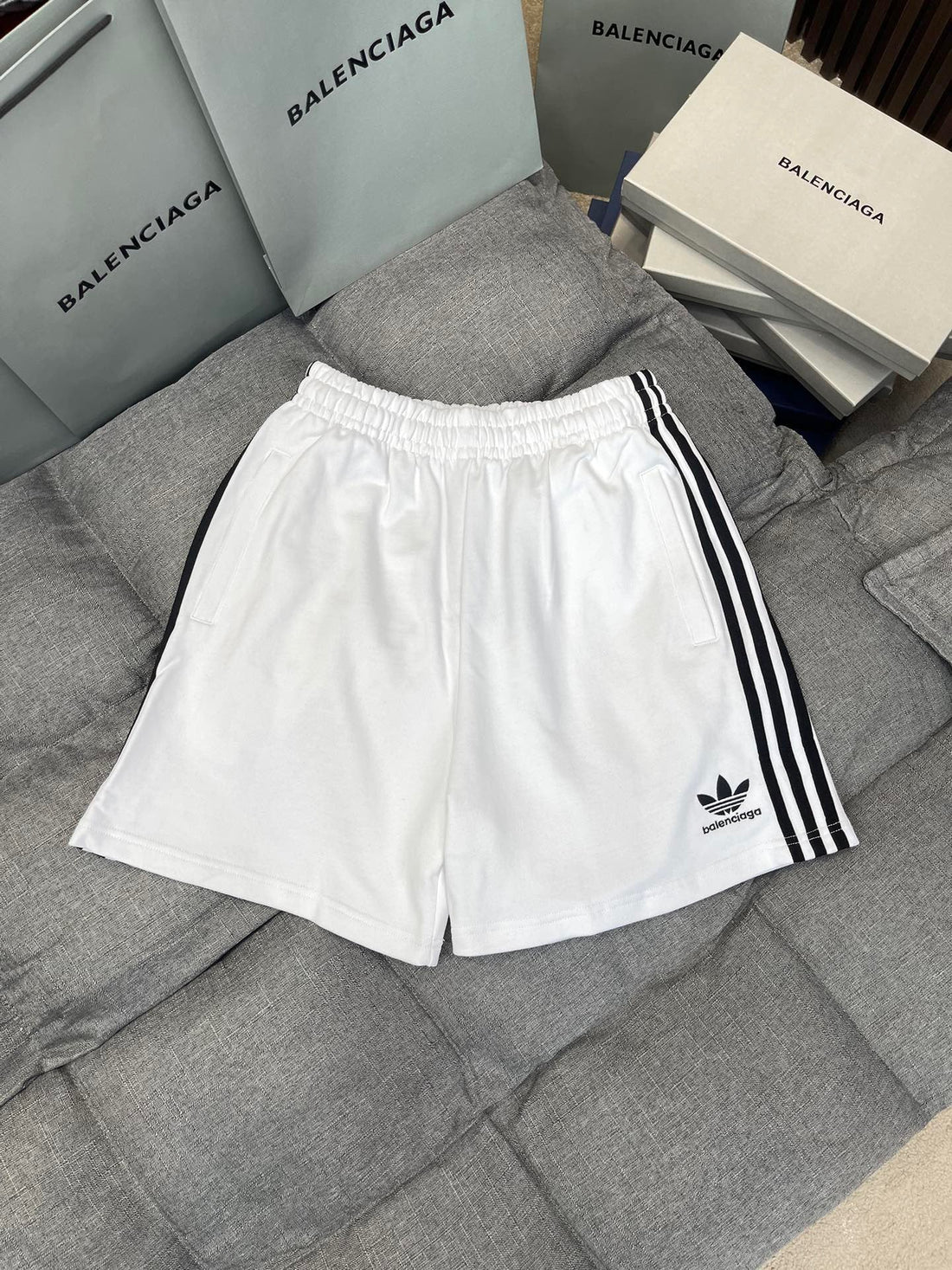 Black and White Short