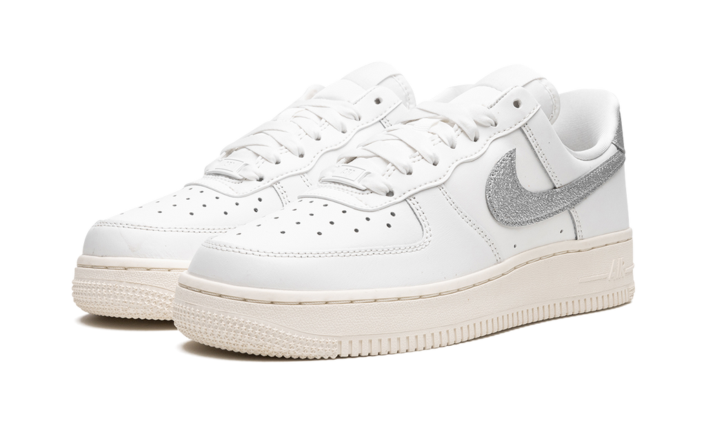 AIR FORCE 1 '07 MNS WMNS "Summit White Sail White Metallic Silver" DQ7569 100
